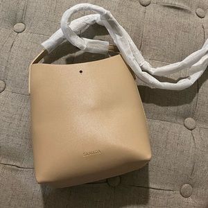 Samara Medium Crossbody Beige